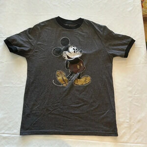 Disney Parks Men’s Mickey tee shirt medium excellent condition‎